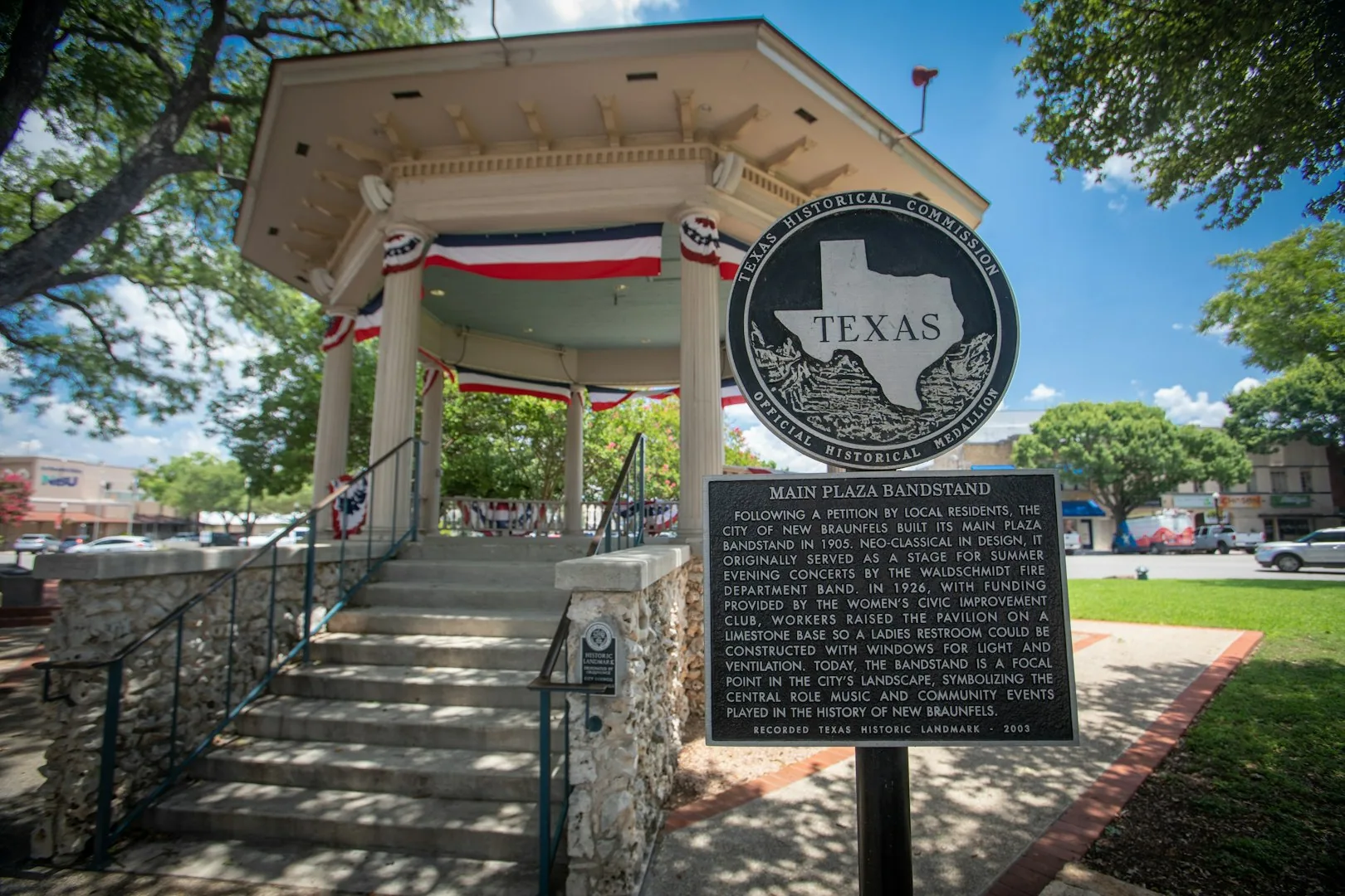 Staples in New Braunfels, TX