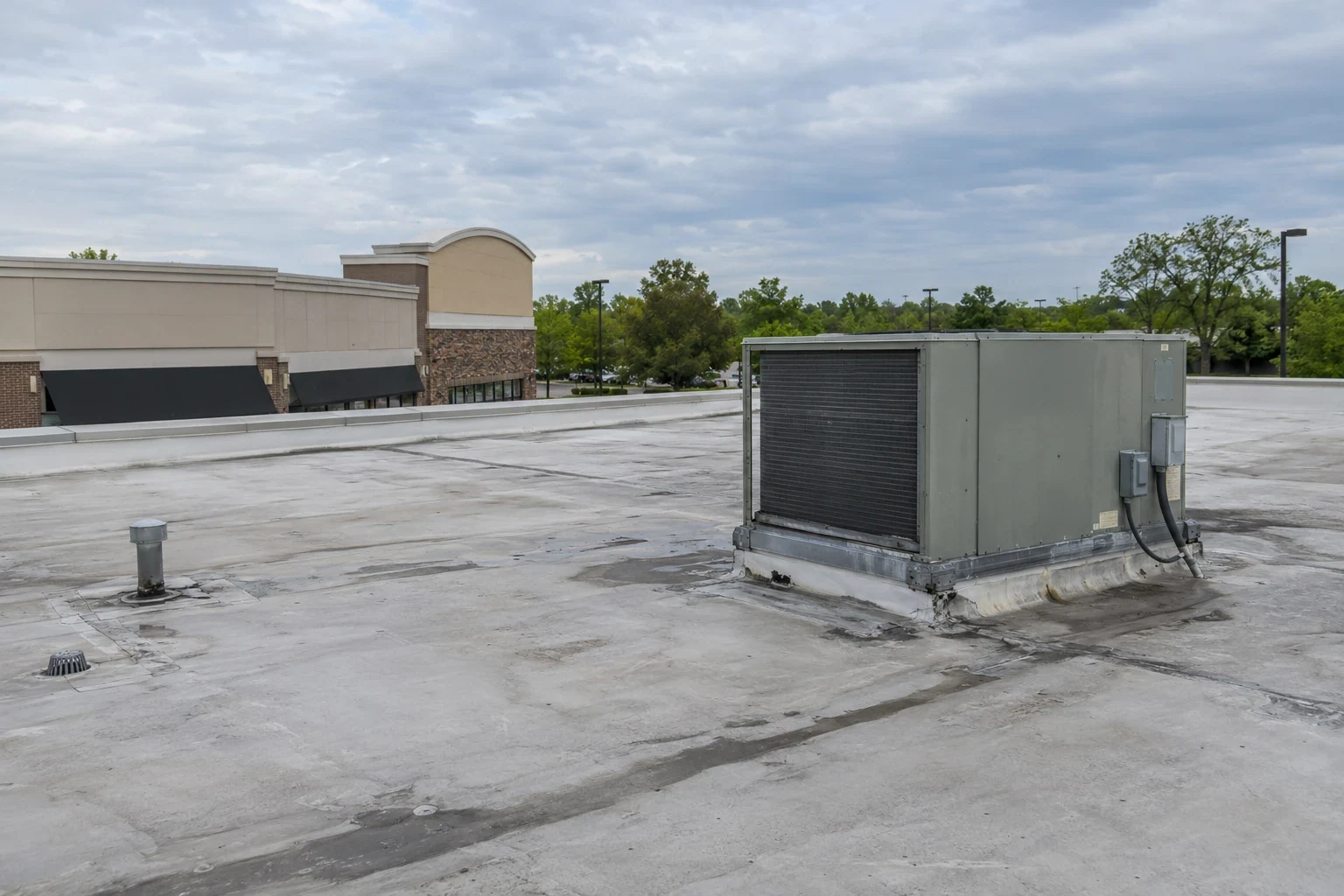 Shopping Center Roofing in New Braunfels, TX Shopping Center Roofing in New Braunfels, TX